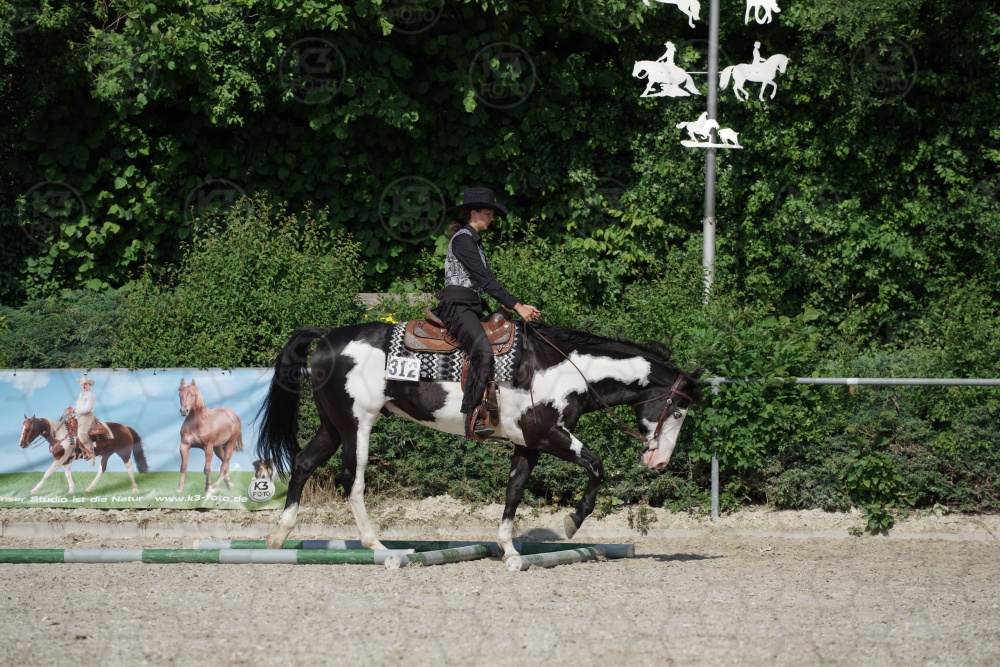 s_APF06562.jpg